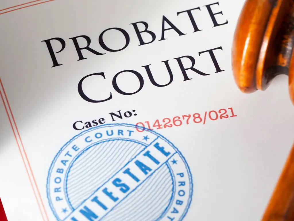 Gavel in probate court representing the legal process of selling a house during probate in Dallas with assistance from Best Texas House Buyers